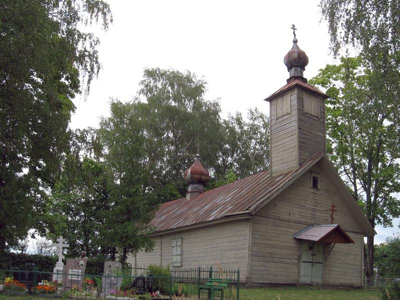 Неизвестная старообрядческая моленная, Королевщина (Аугшдаугавский край, Латвия). фасады, Общий вид с северо-запада