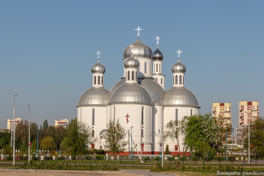 Брест. Собор Воскресения Христова. фасады