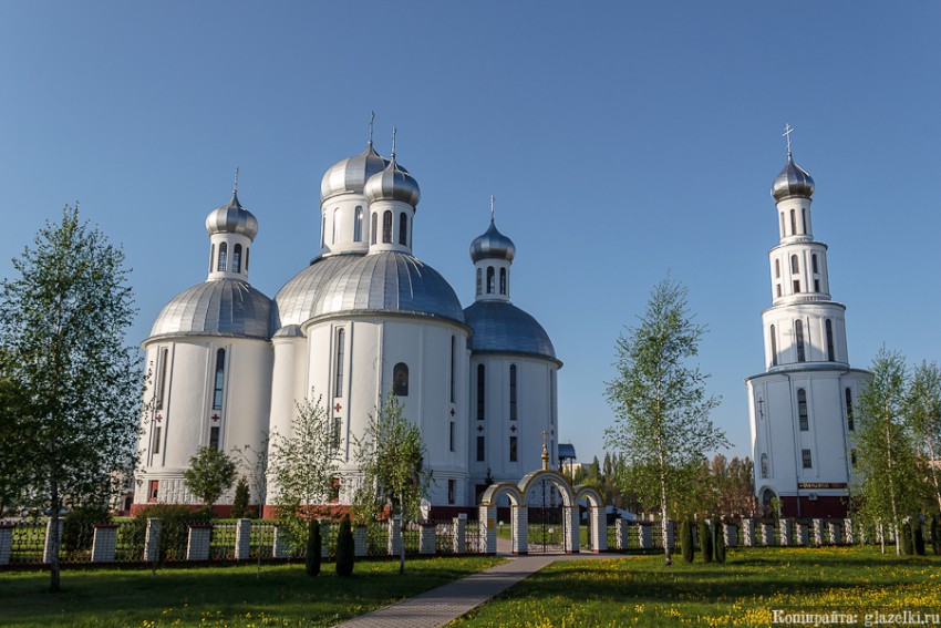 Брест. Собор Воскресения Христова. фасады