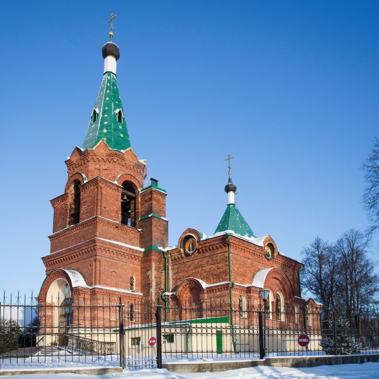 Церковь Николая Чудотворца, Бутурлино (Серпуховский городской округ и гг. Протвино, Пущино, Московская область). фасады, Морозным утром