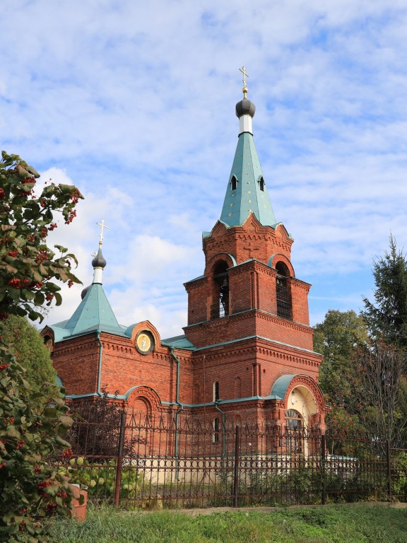 Церковь Николая Чудотворца, Бутурлино (Серпуховский городской округ и гг. Протвино, Пущино, Московская область). фасады