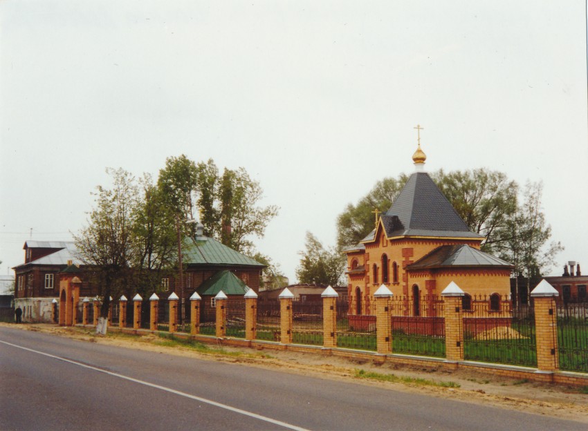 Церковь Иоанна Лествичника, Куровское (Орехово-Зуевский городской округ, Московская область). общий вид в ландшафте