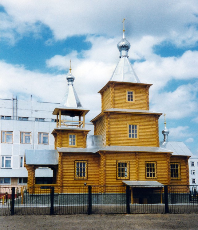 Крылатское. Церковь Михаила Архангела в Екатериновке. фасады