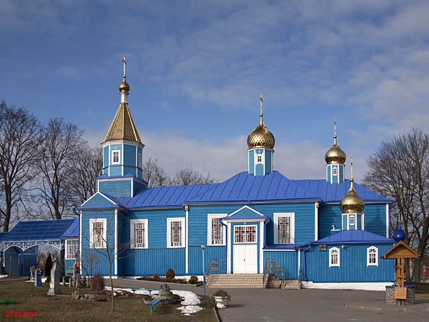 Кобрин. Церковь Петра и Павла. фасады