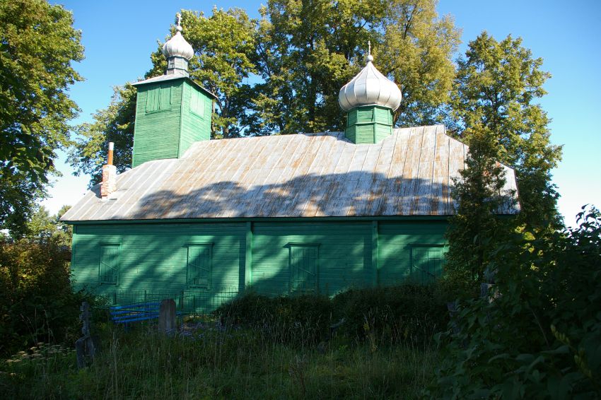 Кривошеево. Моленная Покрова Пресвятой Богородицы и Димитрия Солунского. общий вид в ландшафте