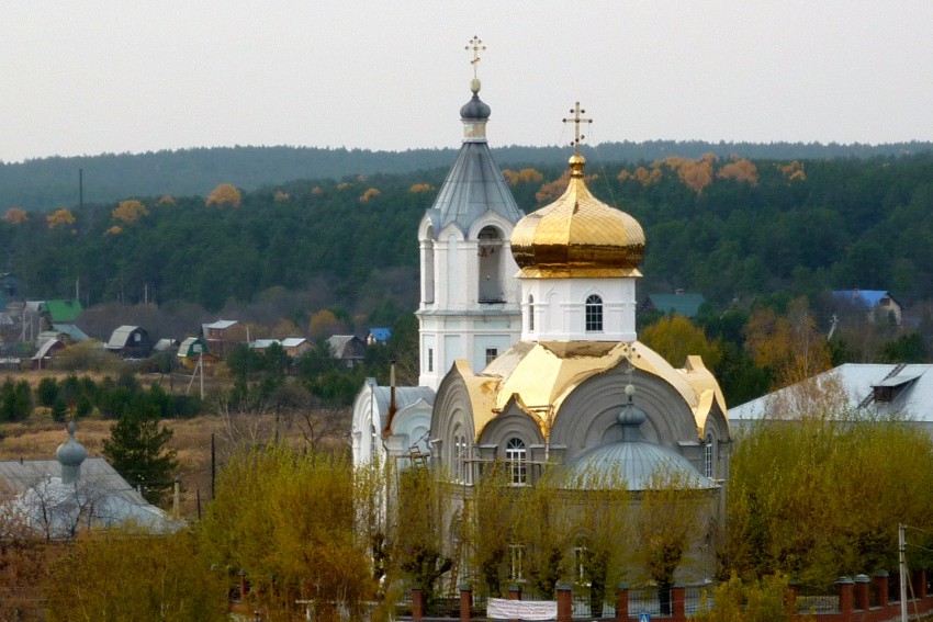 Старопышминск. Церковь Сретения Господня. общий вид в ландшафте