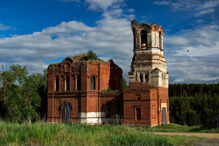 Исетское. Церковь Николая Чудотворца. фасады