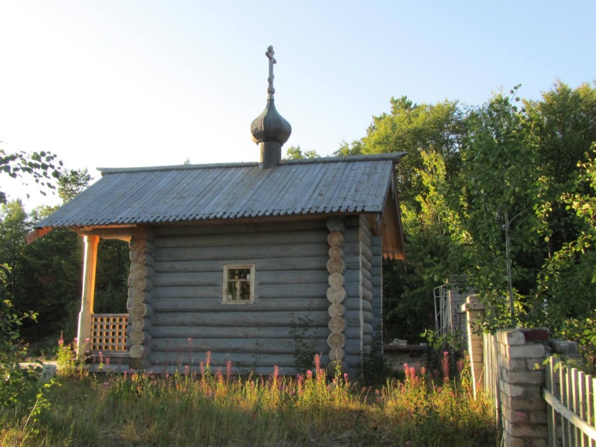 Соловецкий. Часовня Всех Святых на поселковом кладбище. фасады, вид с юга