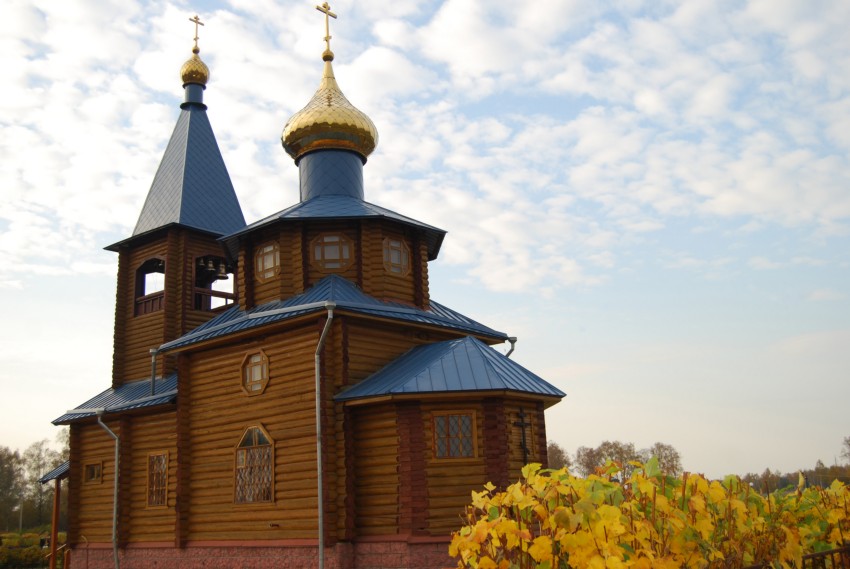 Богородское кладбище. Церковь Николая Чудотворца на Богородском кладбище. общий вид в ландшафте