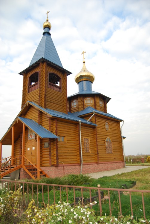 Богородское кладбище. Церковь Николая Чудотворца на Богородском кладбище. общий вид в ландшафте