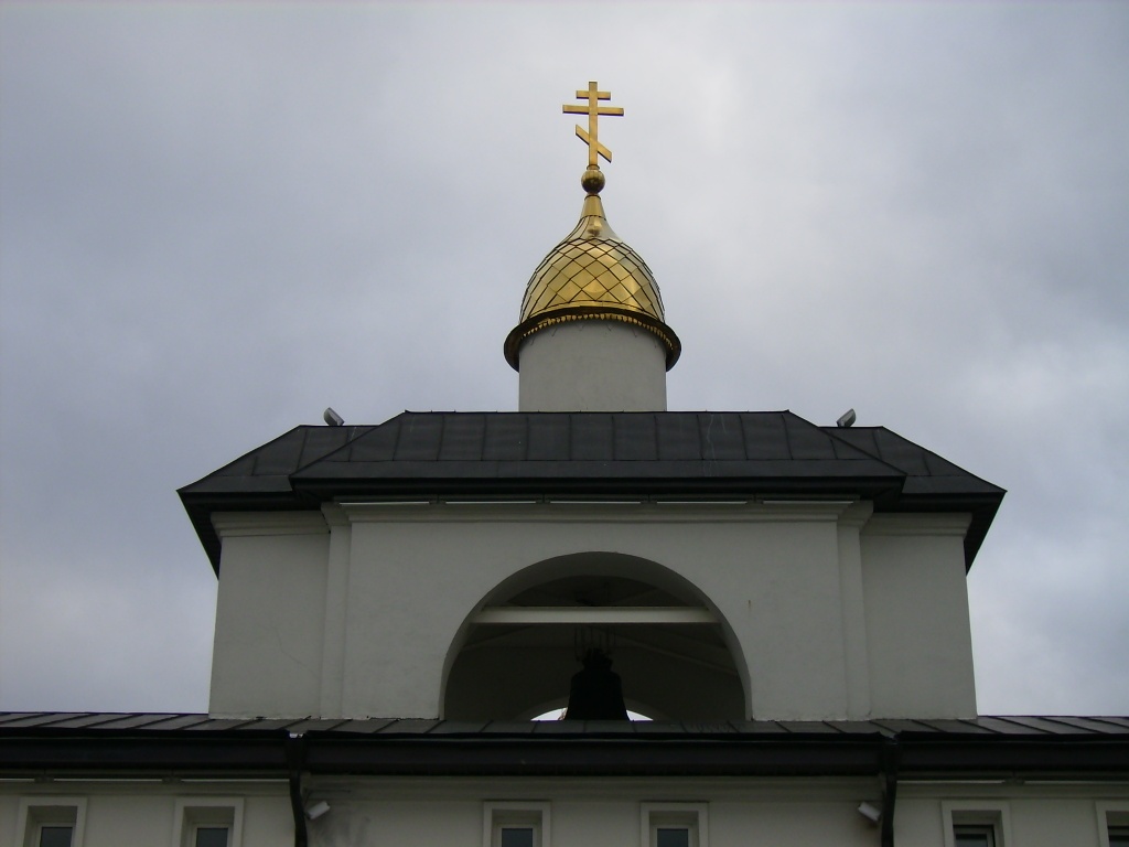 Церковь Владимира равноапостольного (крестильная), Балашиха (Балашихинский городской округ и г. Реутов, Московская область). архитектурные детали, Западная  сторона  звонницы
