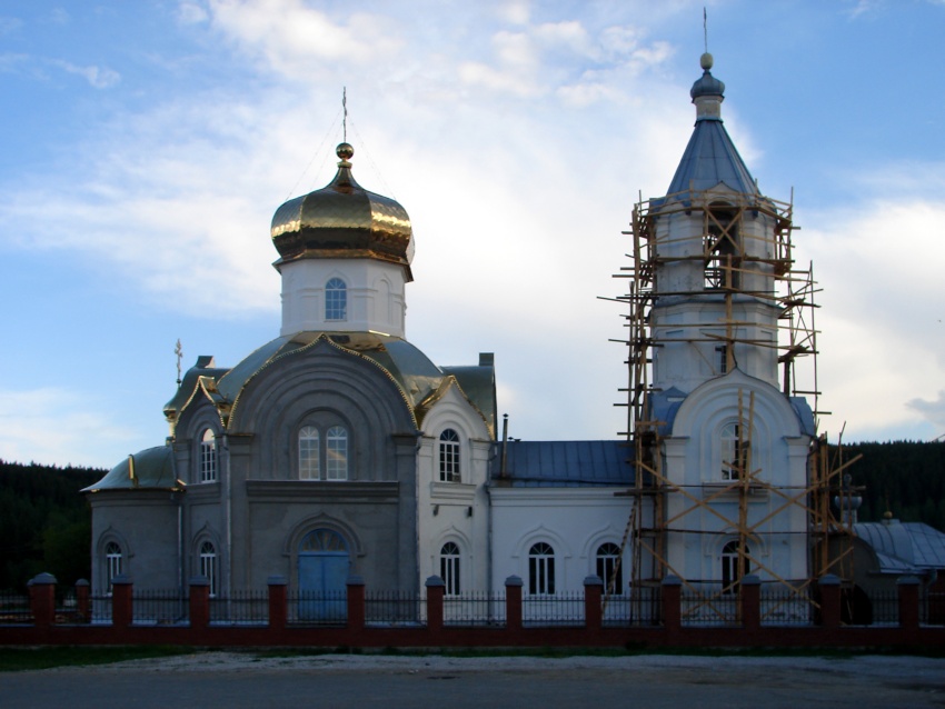 Старопышминск. Церковь Сретения Господня. документальные фотографии