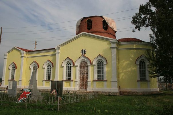 Косулино. Церковь Флора и Лавра. фасады