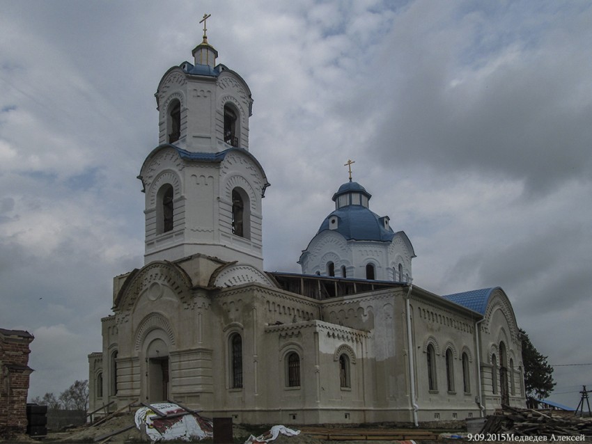 Церковь Покрова Пресвятой Богородицы, Булзи (Каслинский район, Челябинская область). фасады