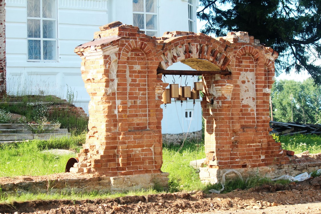 Церковь Покрова Пресвятой Богородицы, Булзи (Каслинский район, Челябинская область). дополнительная информация, Временная звонница