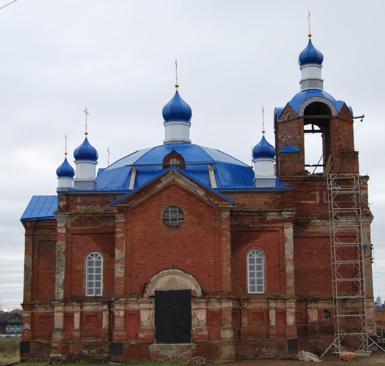 Церковь Казанской иконы Божией Матери, Быньги (Невьянский район (Невьянский ГО и ГО Верх-Нейвинский), Свердловская область). общий вид в ландшафте