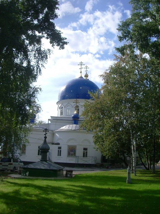 Церковь Троицы Живоначальной, Томск (Томск, город, Томская область). общий вид в ландшафте