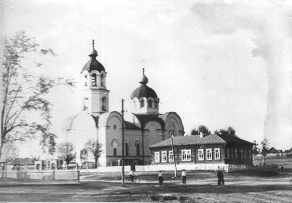 Лая. Церковь Марии Магдалины. архивная фотография, Фото советского периода с сайта laya.e-tagil.ru