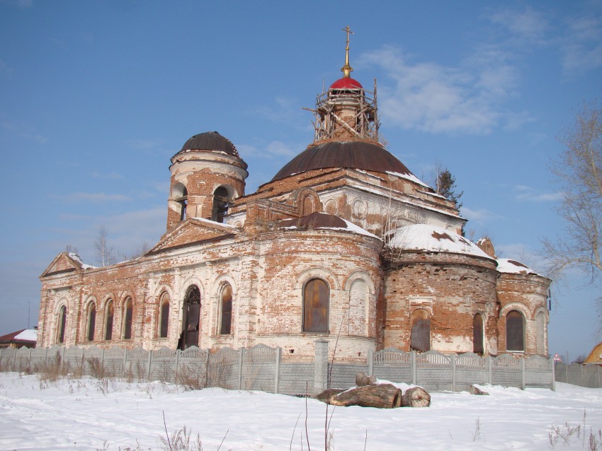 Церковь Георгия Победоносца, Камышево (Белоярский район (Белоярский ГО и ГО Верхнее Дуброво), Свердловская область). фасады, Вид со стороны алтаря.