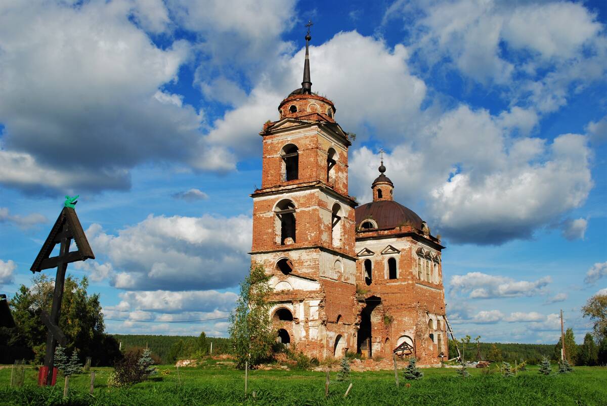 Церковь Илии Пророка, Смолинское (Каменский район (Каменский ГО), Свердловская область). фасады