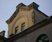 Домовая церковь Захария и Елисаветы при бывшей Елизаветинской богадельне Елисеевых, Звонница в составе дворового корпуса в правом дворе<br>, Санкт-Петербург, Санкт-Петербург, г. Санкт-Петербург