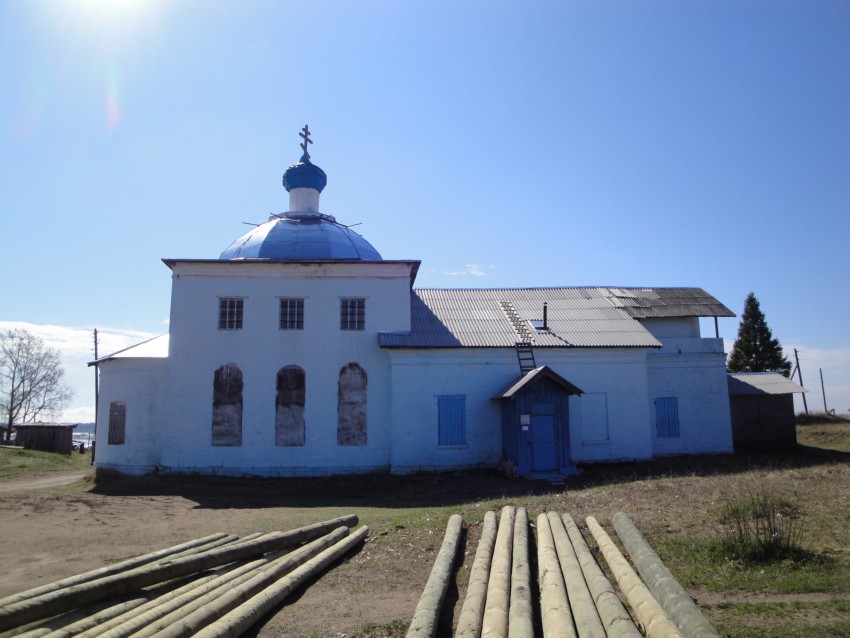 Церковь Покрова Пресвятой Богородицы, Усть-Ваеньга (Виноградовский район, Архангельская область). фасады, Изменения за три года.
