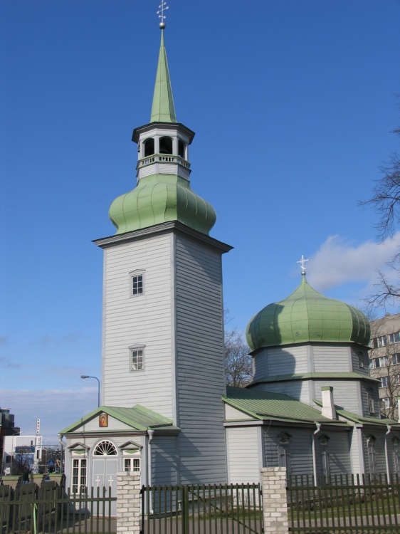Таллин. Церковь Рождества Пресвятой Богородицы. фасады