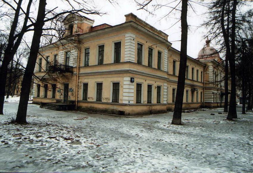 Петроградский район. Церковь Александра Невского при Гомеопатической больнице Императора Александра II. фасады