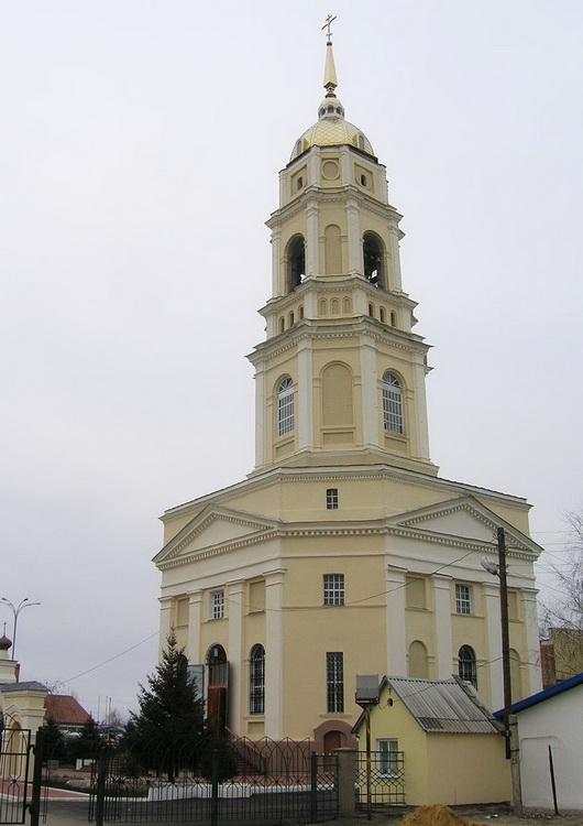 Церковь Перенесения мощей Александра Невского в Санкт-Петербург, Россошь (Россошанский район, Воронежская область). фасады, 		      