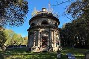 Донской. Часовня-усыпальница Бобринских на Бобрик-Горе