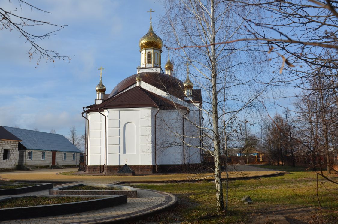 Церковь Александра Невского, Жуковка (Жуковский район, Брянская область). фасады