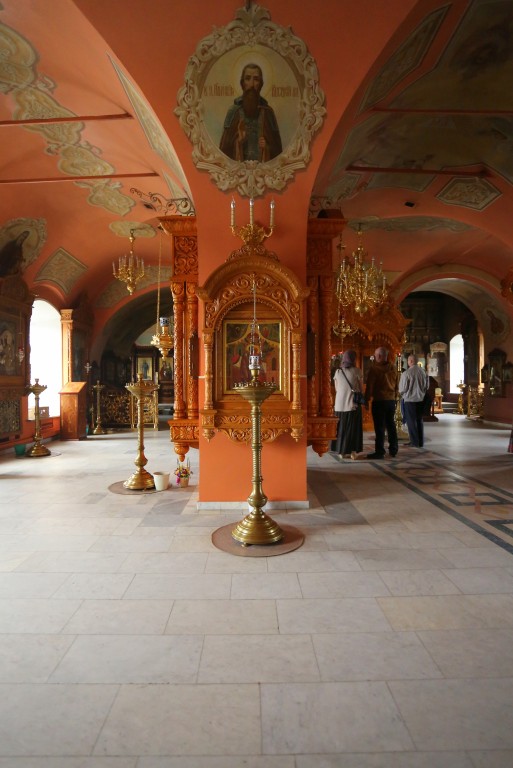 Высоцкий монастырь. Церковь Сергия Радонежского, Серпухов (Серпуховский городской округ и гг. Протвино, Пущино, Московская область). интерьер и убранство