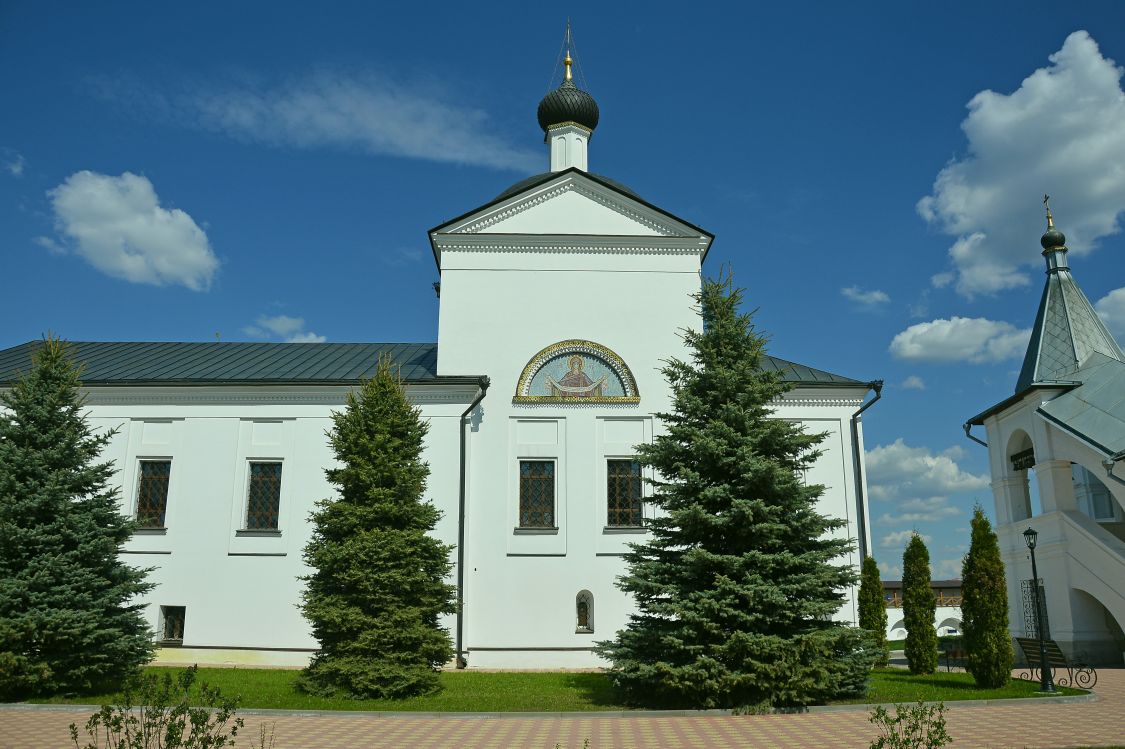 Высоцкий монастырь. Церковь Покрова Пресвятой Богородицы, Серпухов (Серпуховский городской округ и гг. Протвино, Пущино, Московская область). фасады
