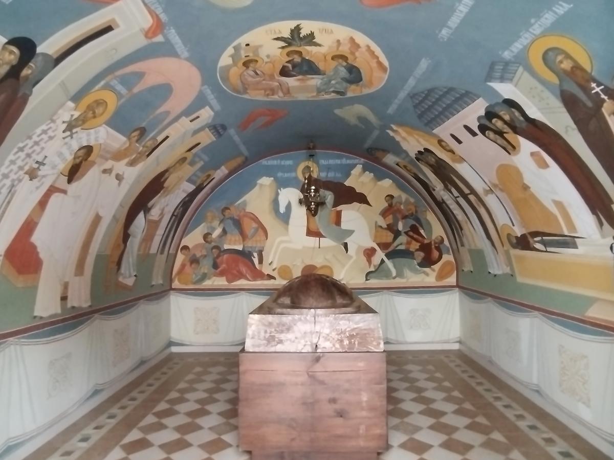 интерьер и убранство. Высоцкий монастырь. Церковь Покрова Пресвятой Богородицы, Серпухов (Серпуховский городской округ и гг. Протвино, Пущино, Московская область)