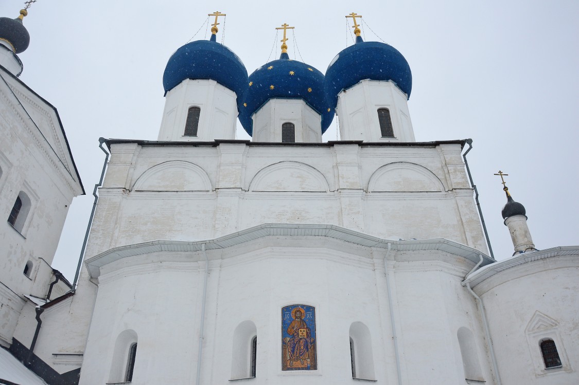 Высоцкий монастырь. Собор Зачатия Праведной Анны, Серпухов (Серпуховский городской округ и гг. Протвино, Пущино, Московская область). фасады