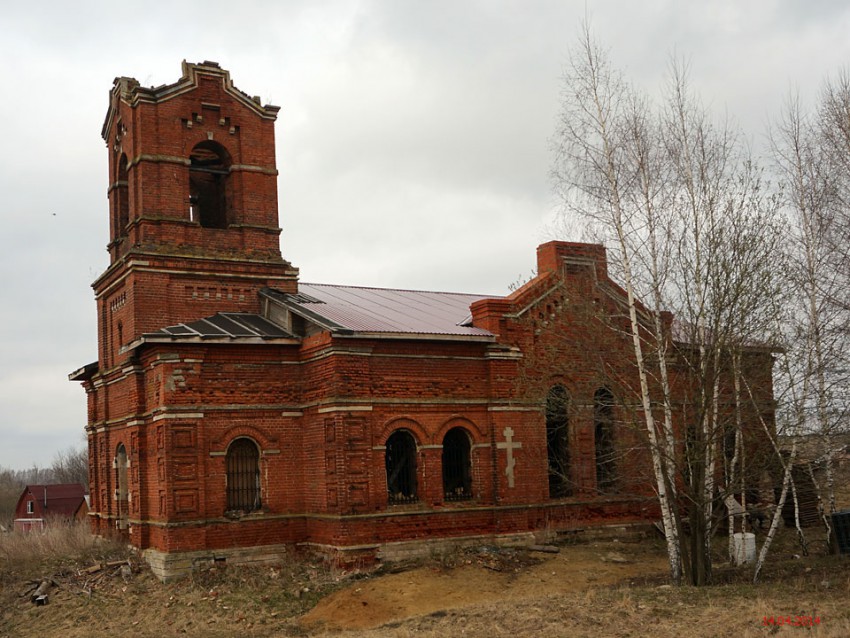 Церковь Воскресения Словущего, Куребино (Серебряно-Прудский городской округ, Московская область). фасады