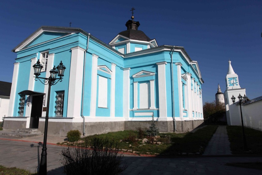 Бобренев монастырь. Церковь Феодоровской иконы Божией Матери, Старое Бобренево (Коломенский городской округ, Московская область). фасады