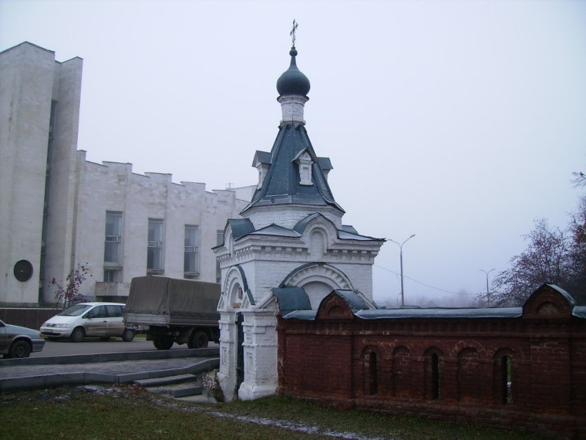 Часовня Николая Чудотворца, Коломна (Коломенский городской округ, Московская область). общий вид в ландшафте