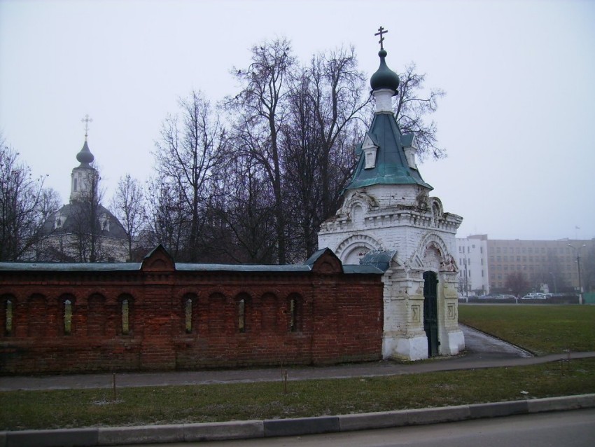 Часовня Сергия Радонежского, Коломна (Коломенский городской округ, Московская область). общий вид в ландшафте