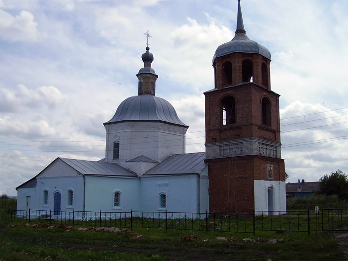 Церковь Михаила Архангела, Новосолдатка (Репьёвский район, Воронежская область). фасады
