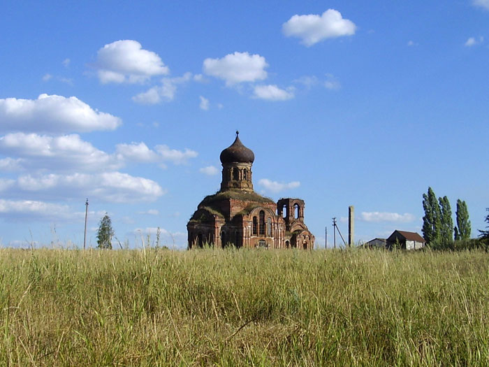 Куренное. Церковь Сергия Радонежского. общий вид в ландшафте