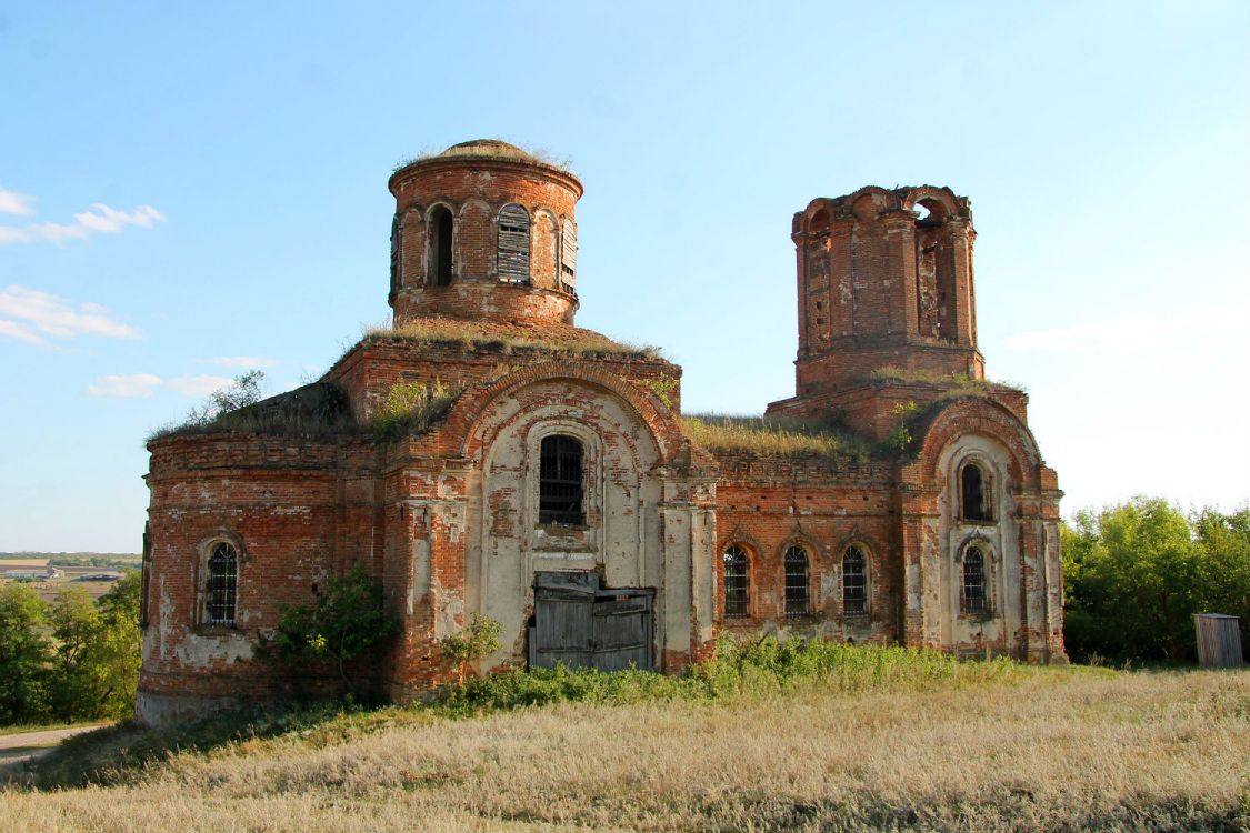 Петренково. Церковь Сошествия Святого Духа (старая). фасады