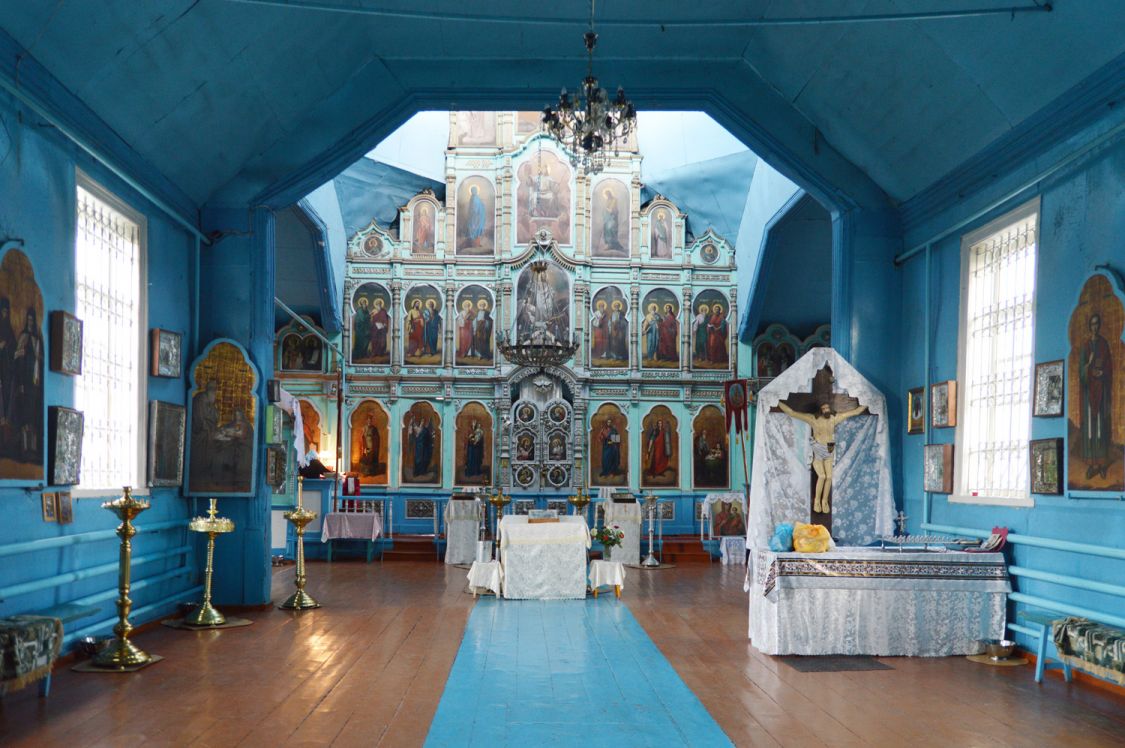 Церковь Рождества Христова, Кирсановка (Грибановский район, Воронежская область). интерьер и убранство, Вид из трапезной