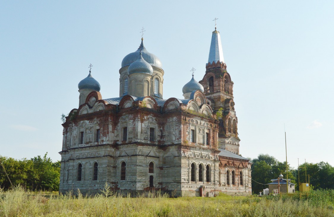 Церковь Чуда Михаила Архангела, Средний Карачан (Грибановский район, Воронежская область). фасады