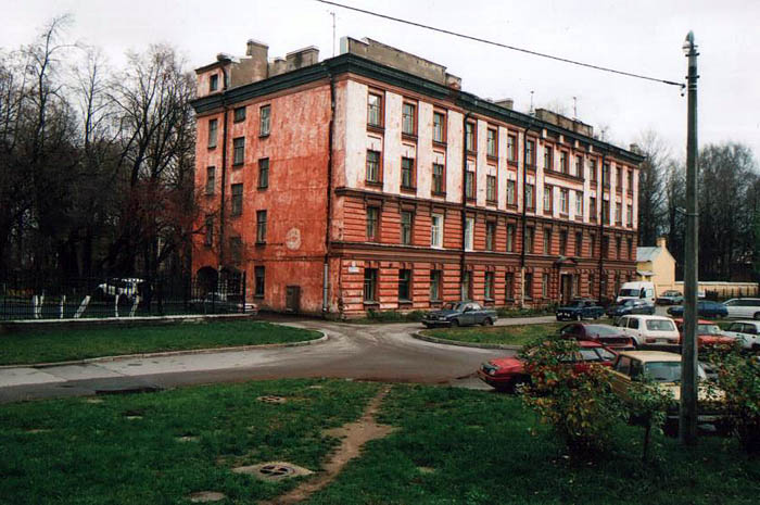 Церковь Усекновения главы Иоанна Предтечи при Доме призрения престарелых бедных женщин гр. Г.А.Кушелева-Безбородко, Красногвардейский район (Санкт-Петербург, г. Санкт-Петербург). фасады