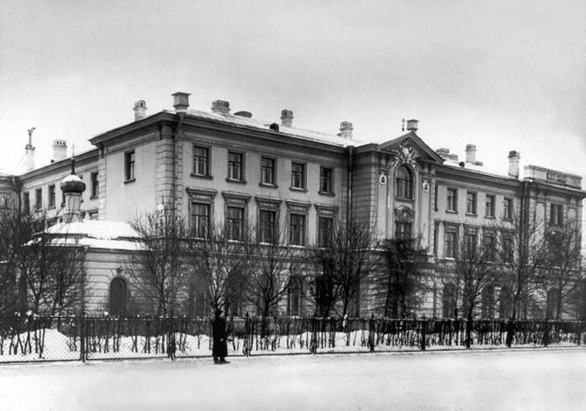 Домовая церковь Михаила Тверского при бывшей Школе-приюте Общества Белого Креста, Центральный район (Санкт-Петербург, г. Санкт-Петербург). архивная фотография, фото с сайта encspb.ru
