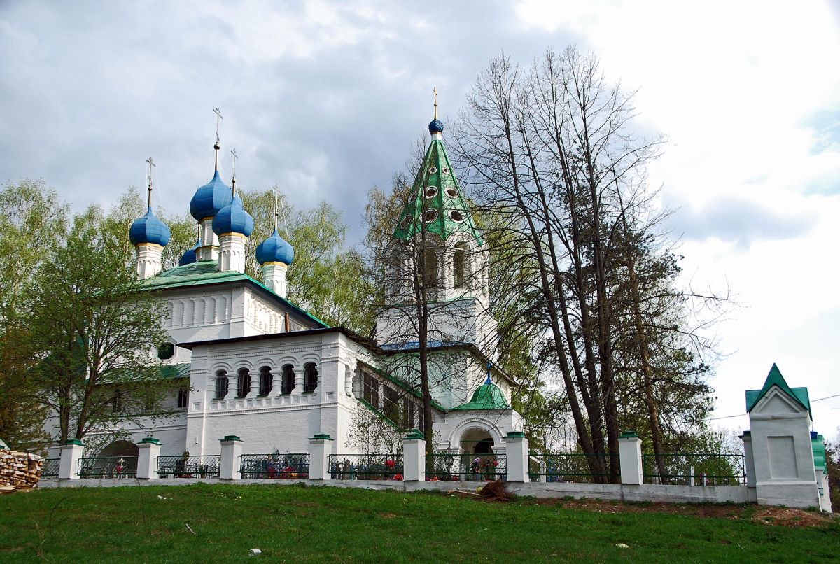 Церковь Троицы Живоначальной, Дивная Гора (Угличский район, Ярославская область). фасады