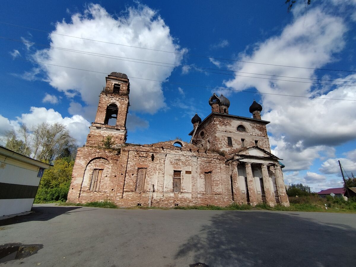 Церковь Боголюбской иконы Божией Матери, Галкинское (Камышловский район (Камышловский МР), Свердловская область). фасады