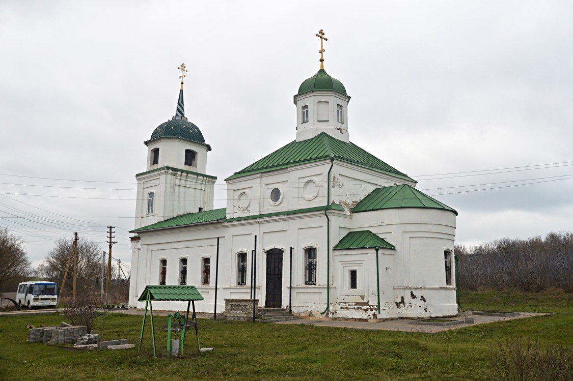 Церковь Николая Чудотворца, Никольское-на-Еманче (Хохольский район, Воронежская область). фасады
