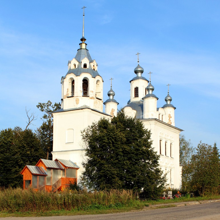 Церковь Троицы Живоначальной, Троицкое (Переславский район и г. Переславль-Залесский, Ярославская область). фасады